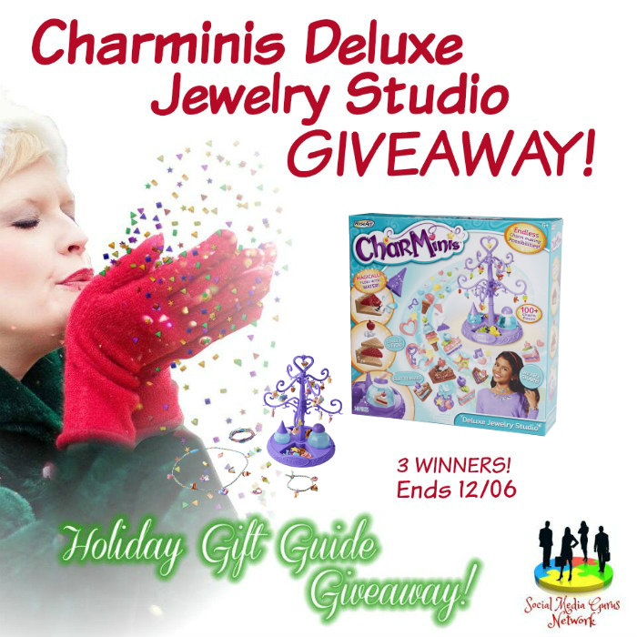 Charminis™ Deluxe Jewelry Studio Giveaway